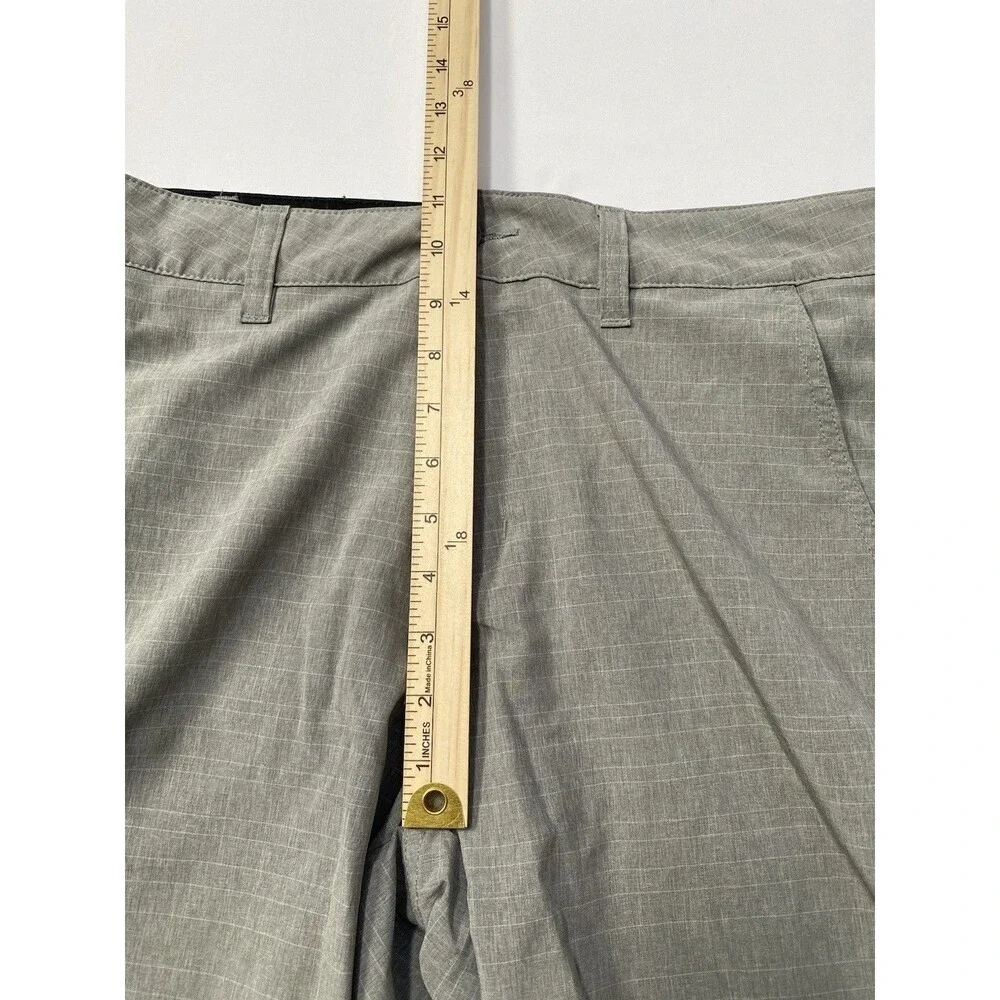 Vans Vanphibian Hybrid Board Shorts Size 32 Gray Techwear Casual